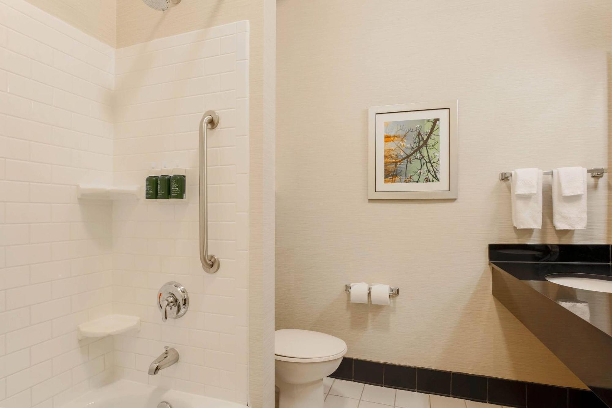 Orient Park Fairfield Inn & Suites Tampa Fairgrounds/Casino מראה חיצוני תמונה